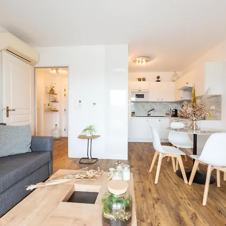 Occi Appartement LʼÎle-Rousse